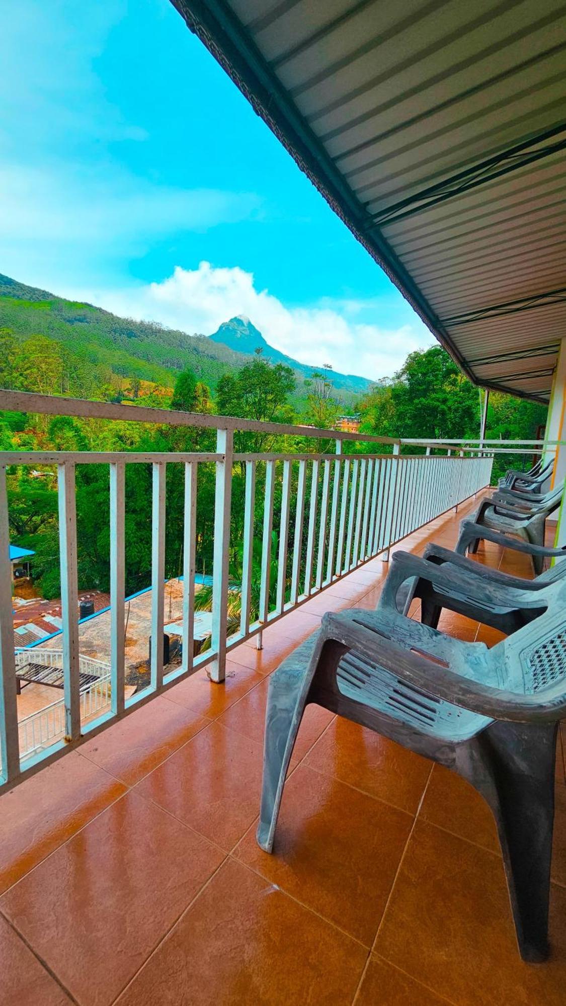 Adams Peak Grand Hotel Nallathanniya Exterior foto