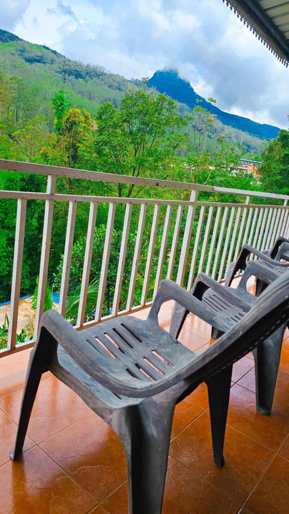 Adams Peak Grand Hotel Nallathanniya Exterior foto