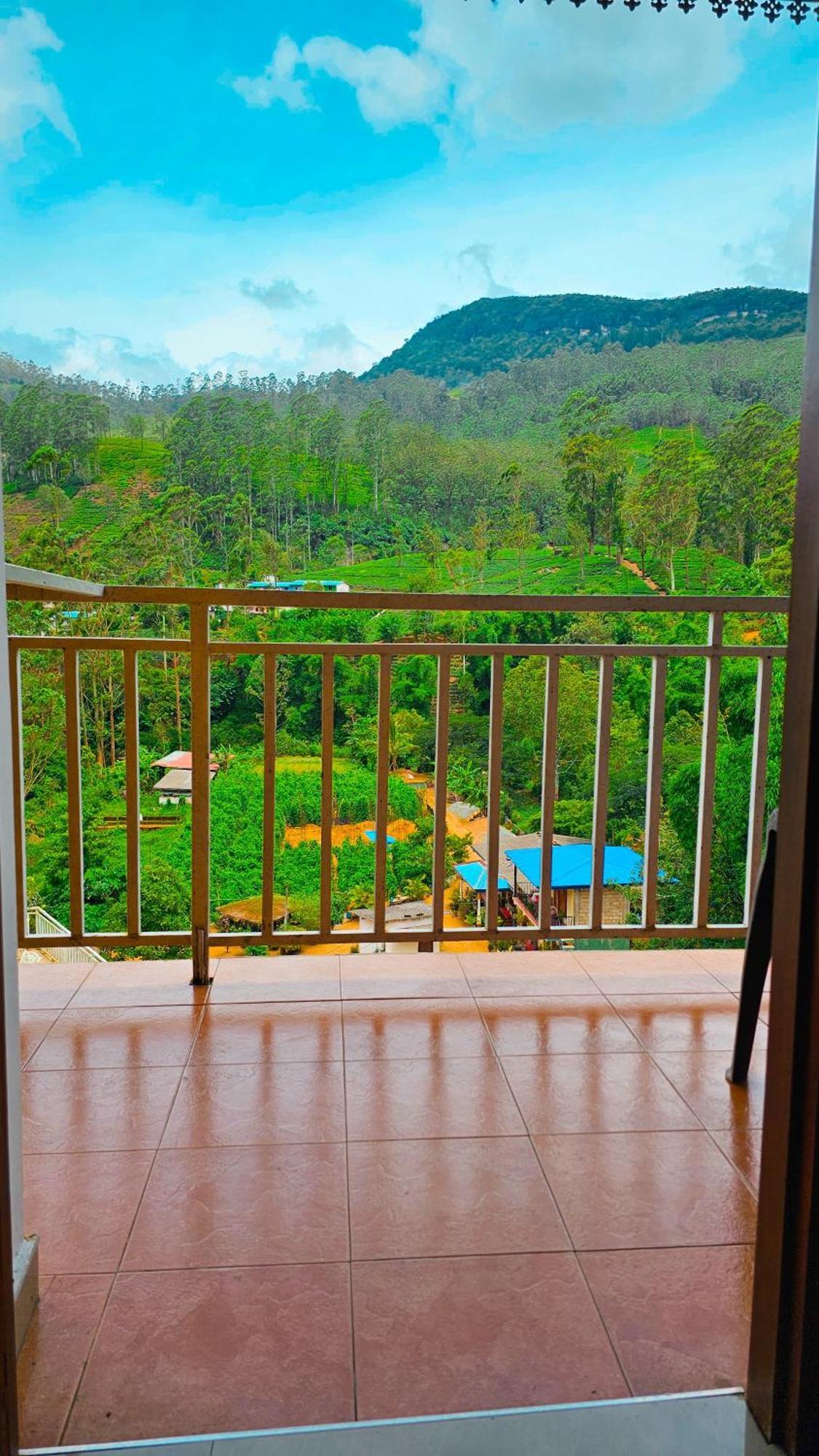 Adams Peak Grand Hotel Nallathanniya Exterior foto