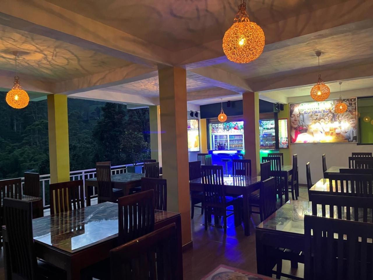 Adams Peak Grand Hotel Nallathanniya Exterior foto